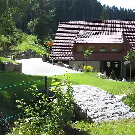 Holzbildhauer Lägenhet *